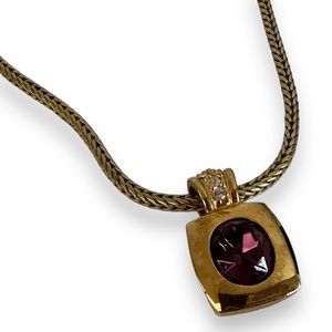 Women’s faux amethyst gold tone pendant necklace 18” chain